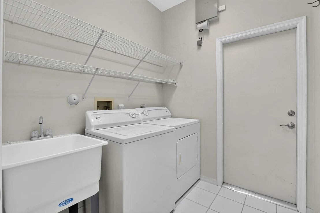 Photo of 10031 Lexington Estates Boulevard