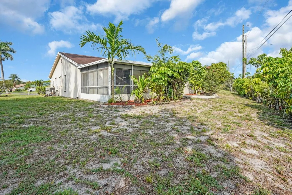 Photo of 6113 Rainbow Circle