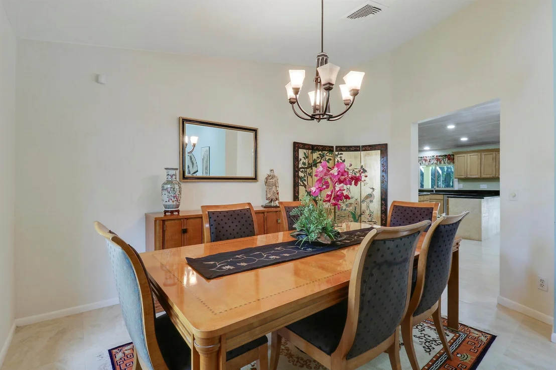 Photo of 3774 SE Fairway E