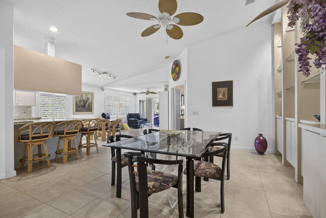 Photo of 262 BRIER Circle