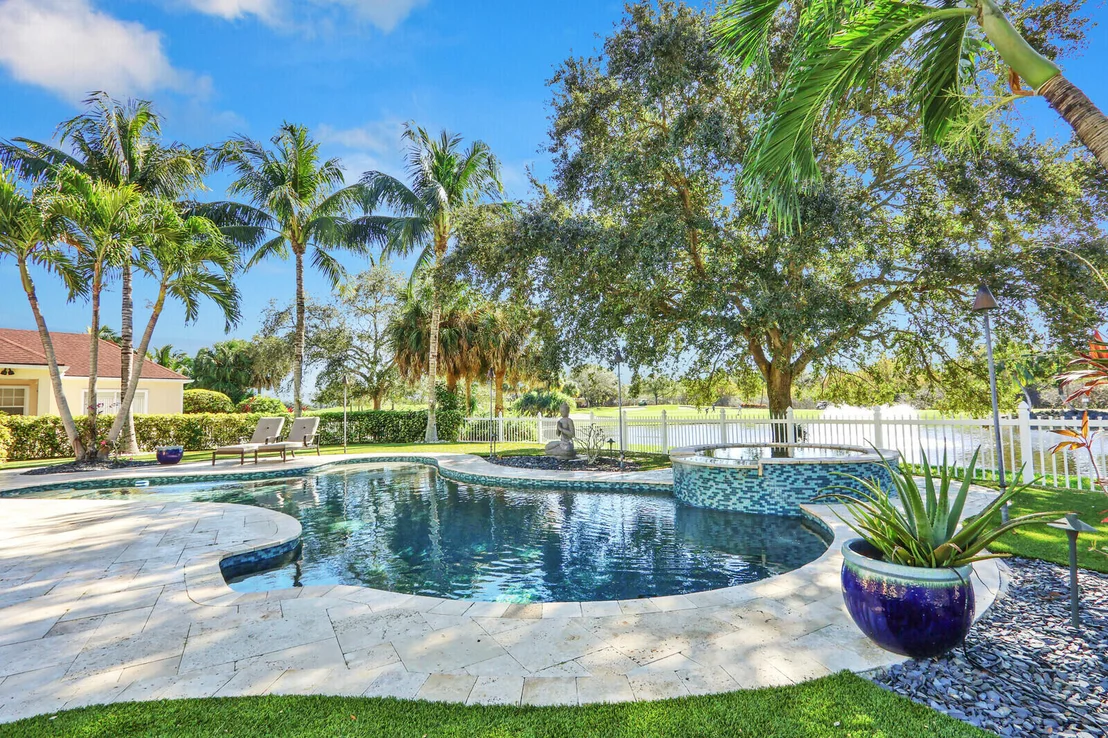 Photo of 238 Barbados Drive
