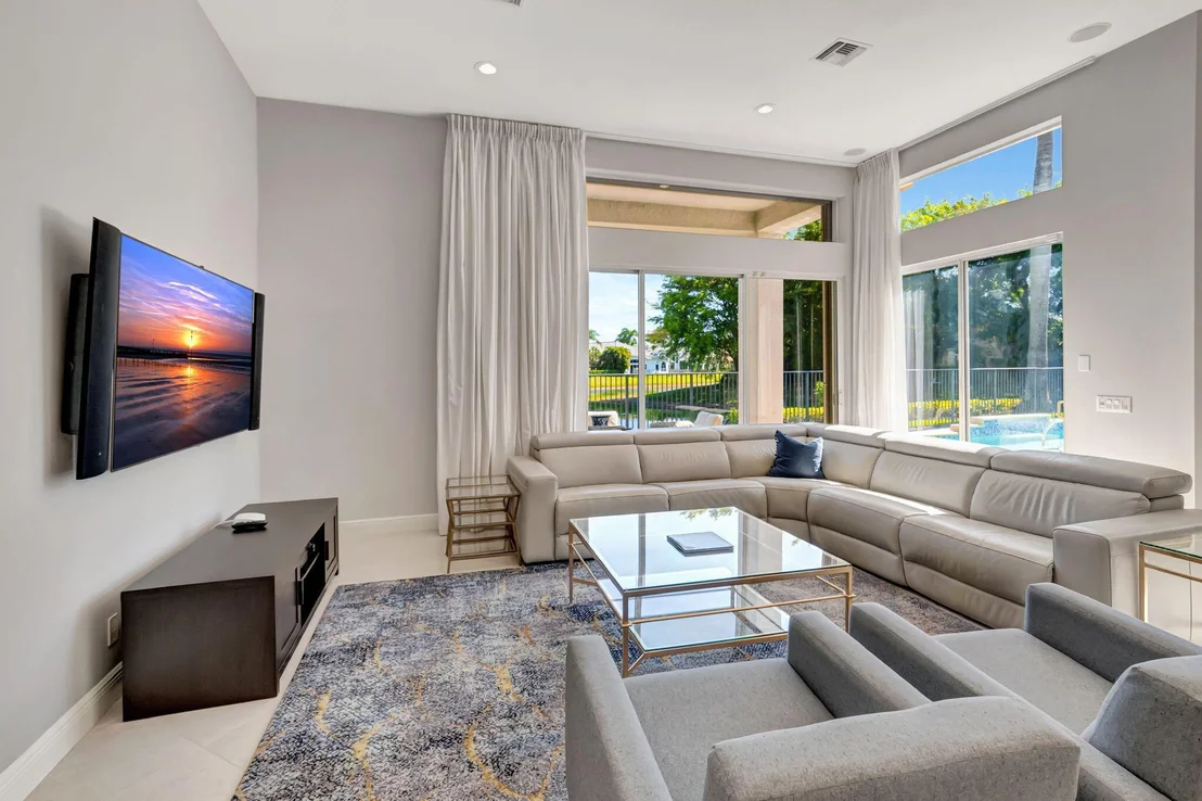 Photo of 6815 Royal Orchid Circle