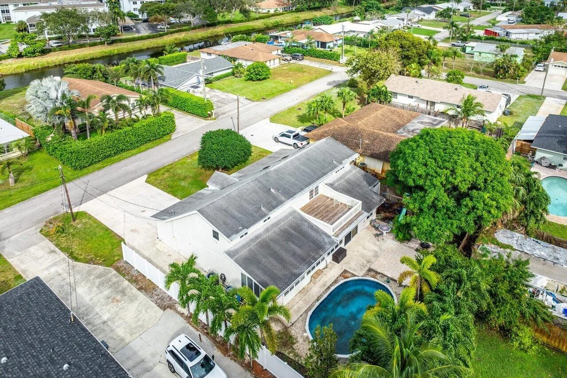 Photo of 2732 Northside Drive