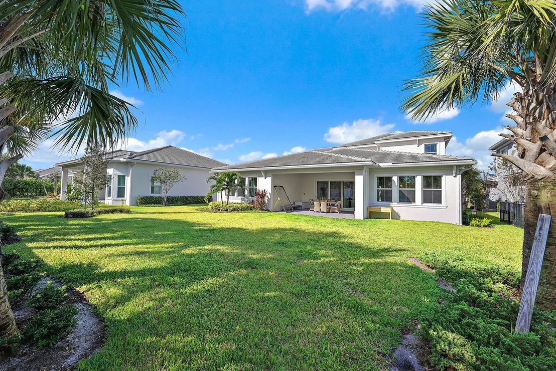 Photo of 9316 Crestview Circle