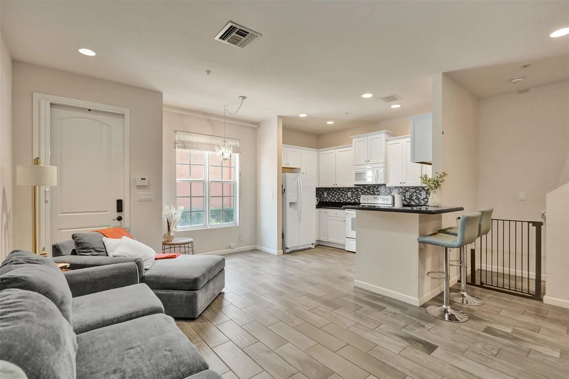 Photo of Unit 708 at 708 SW 1st Drive