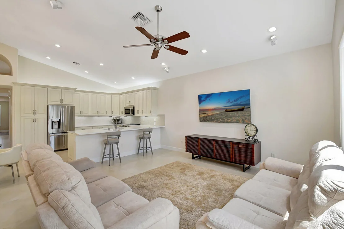 Photo of 13209 Alhambra Lake Circle