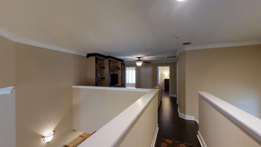 Photo of 11331 Edgewater Circle