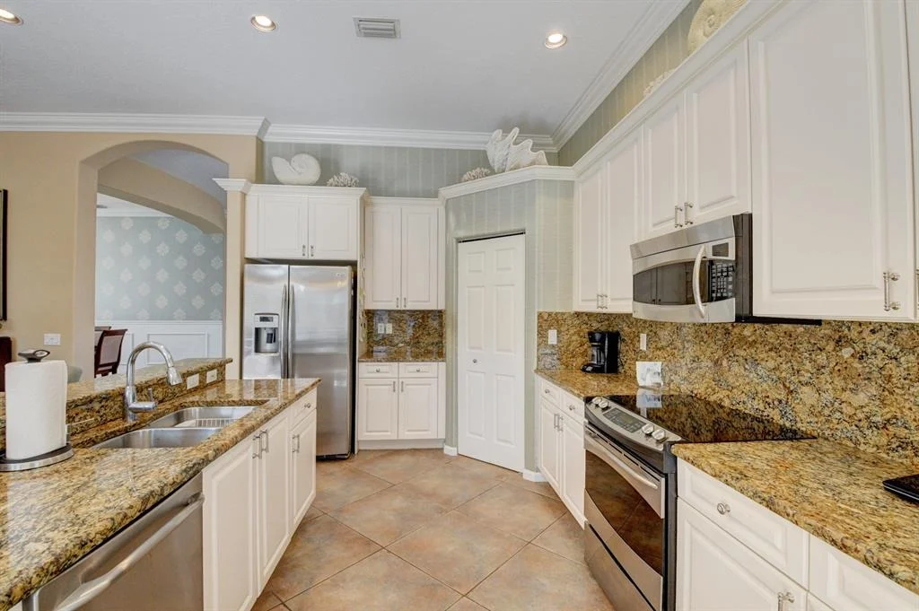 Photo of 7328 Morocca Lake Drive