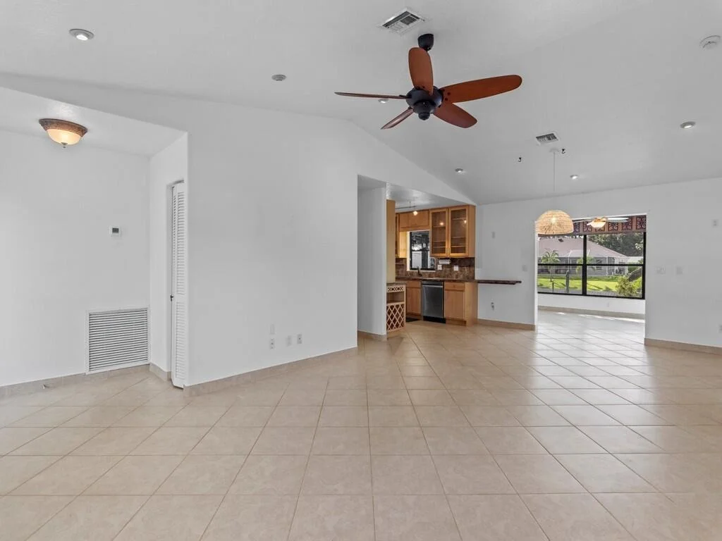 Photo of 425 Joy Haven Drive