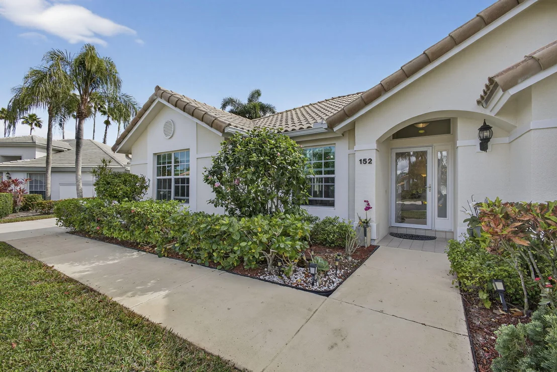 Photo of 152 Eagleton Court
