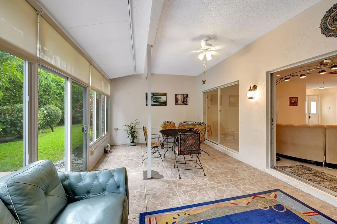 Photo of 10864 Madison Drive