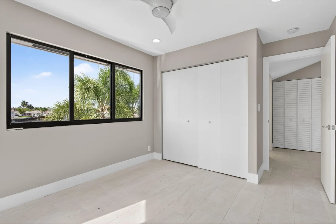 Photo of 491 SE 15th Avenue