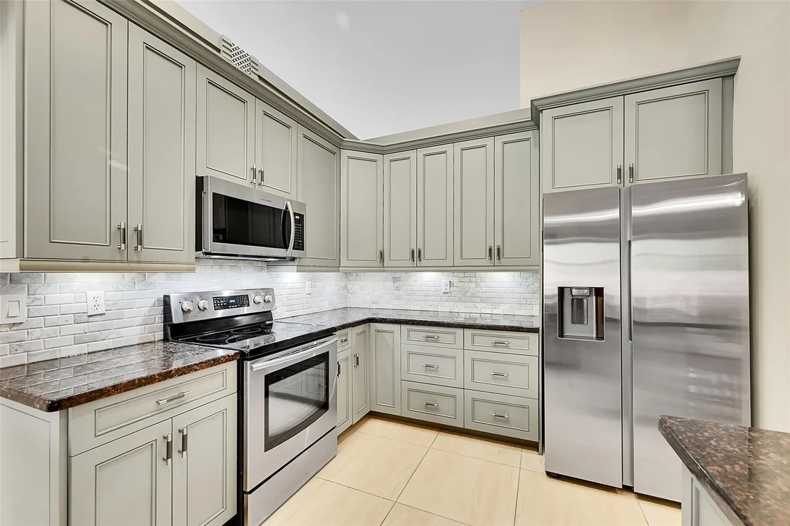 Photo of 62 W Palm Drive