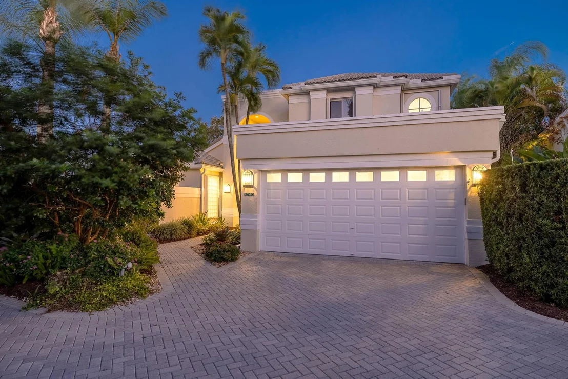 Photo of 2760 Pinehurst