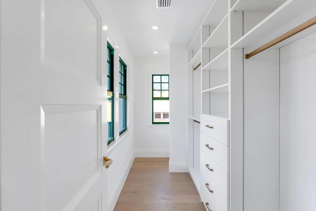Photo of 211 Park Avenue
