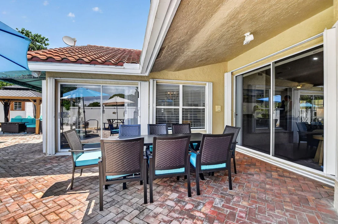 Photo of 703 AVOCET Road