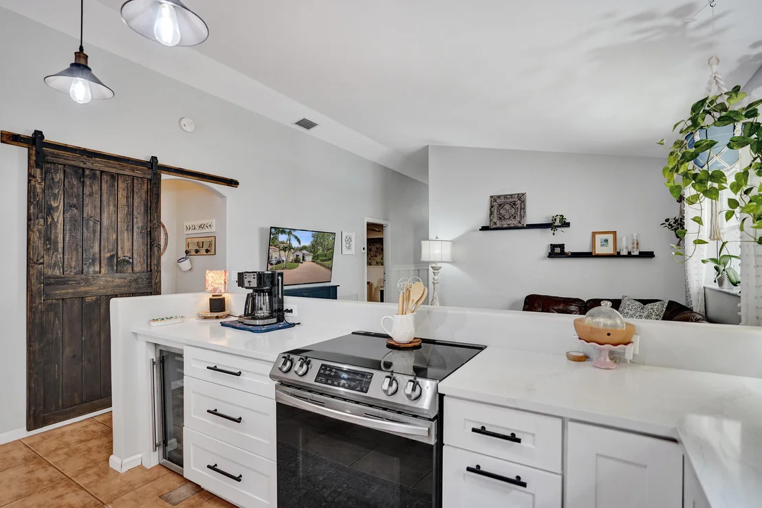 Photo of 6898 Silverado Terrace