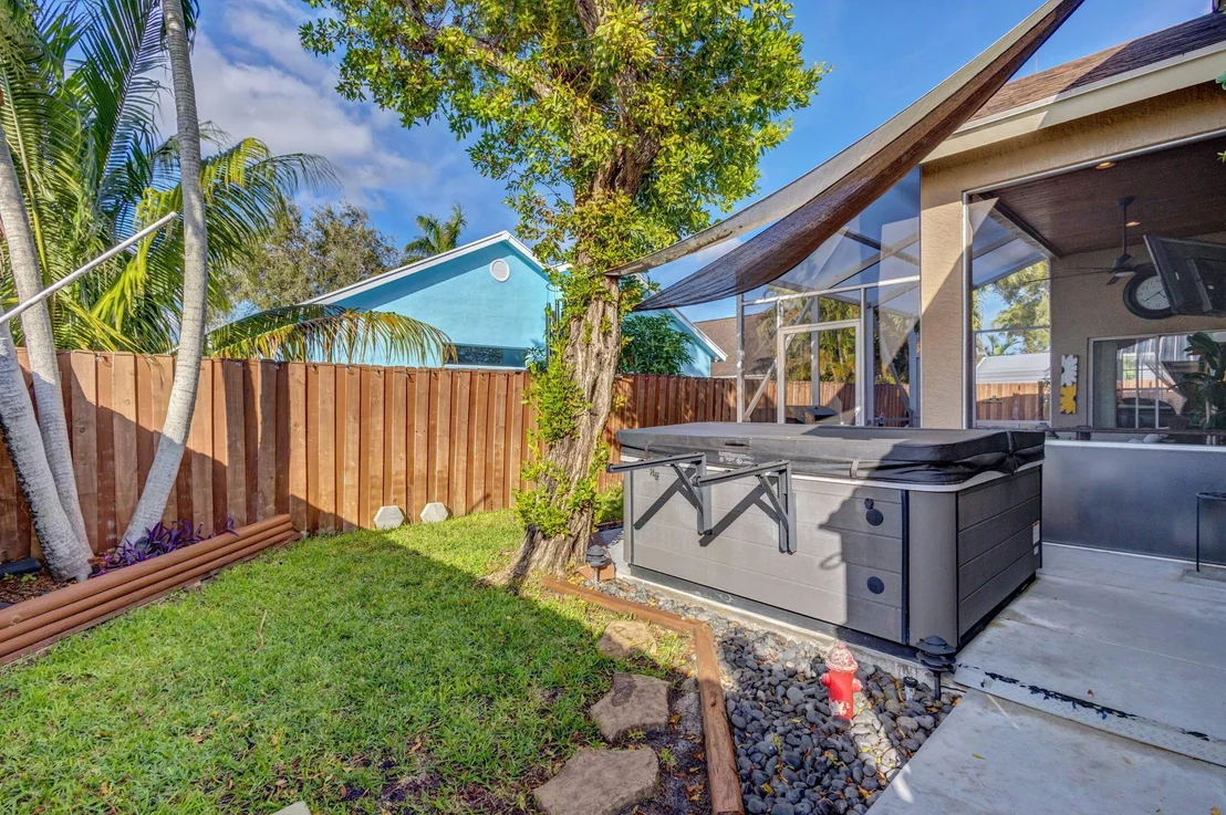 Photo of 6319 Michael Street