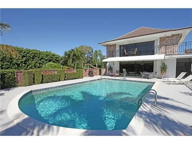 Photo of 960 Indigo Point