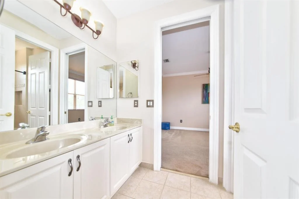 Photo of 10985 Sunset Ridge Circle