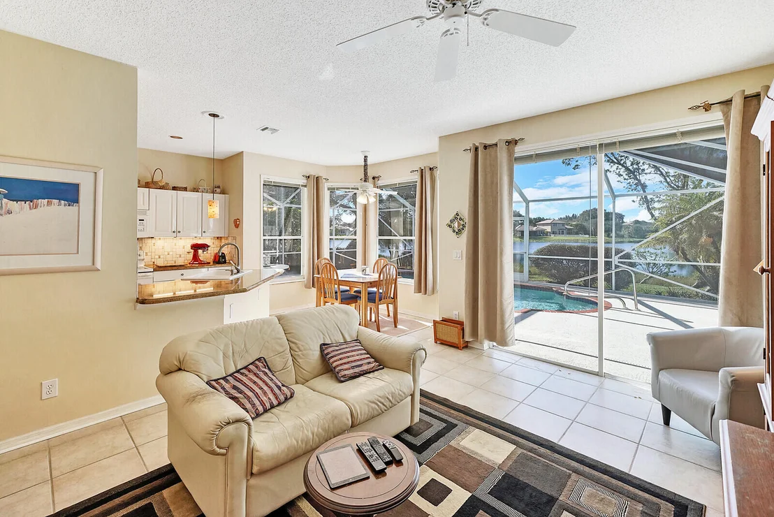 Photo of 4180 Manor Forest Trail