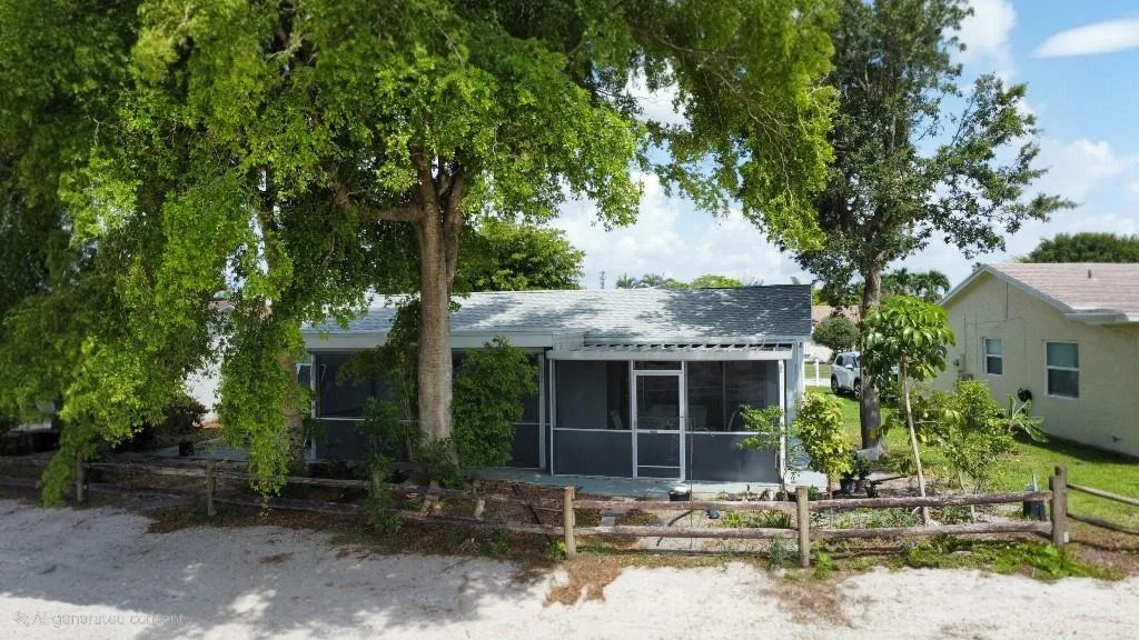 Photo of 7384 Pine Park Drive
