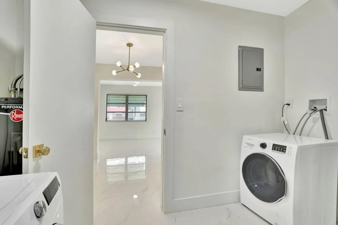 Photo of 4805 Mainland Drive
