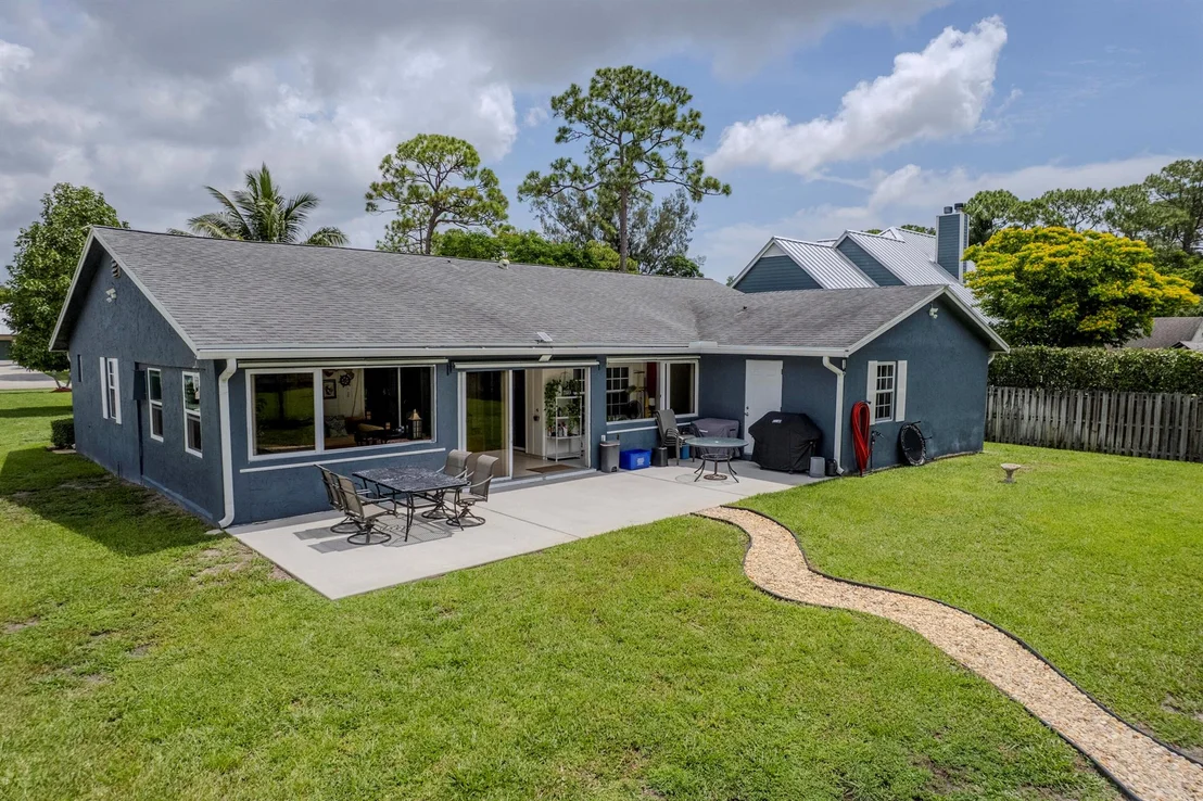 Photo of 5324 Canal Drive