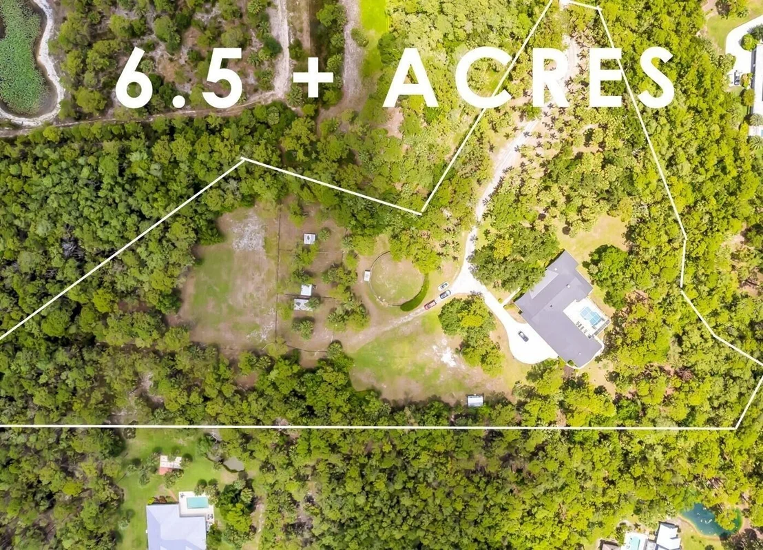 Photo of 9266 Oak Hammock Lane