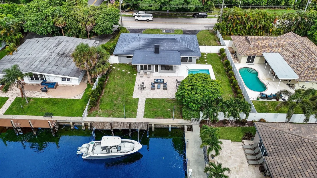 Photo of 2301 N Ocean Boulevard