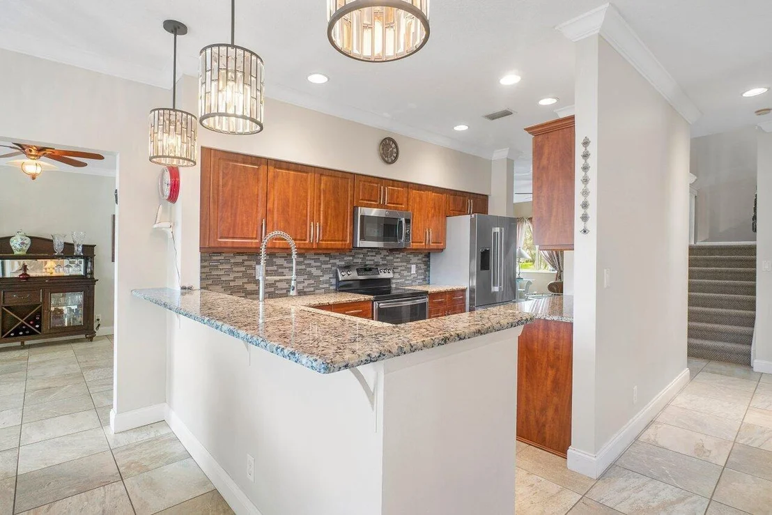 Photo of 10380 Sunstream Lane