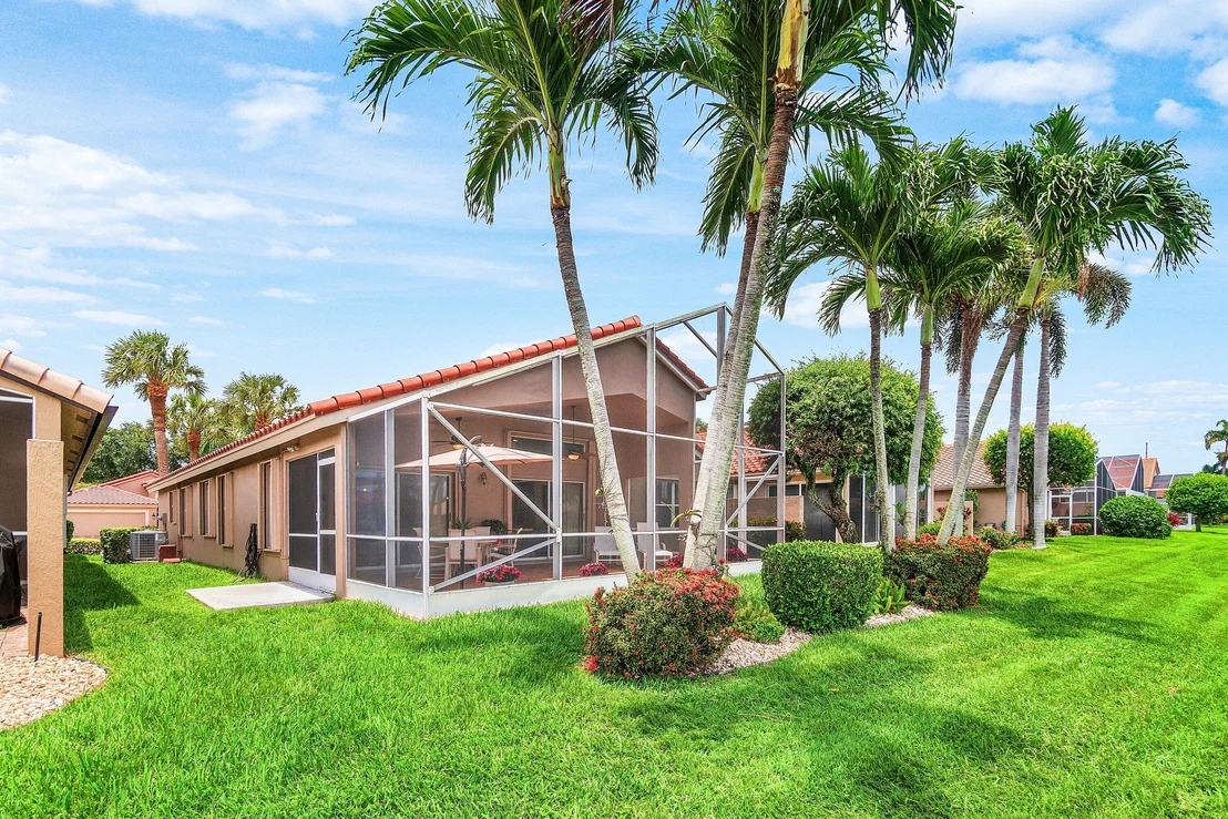 Photo of 6600 Sherbrook Drive
