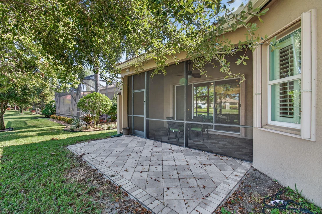 Photo of 9077 Vander Cove