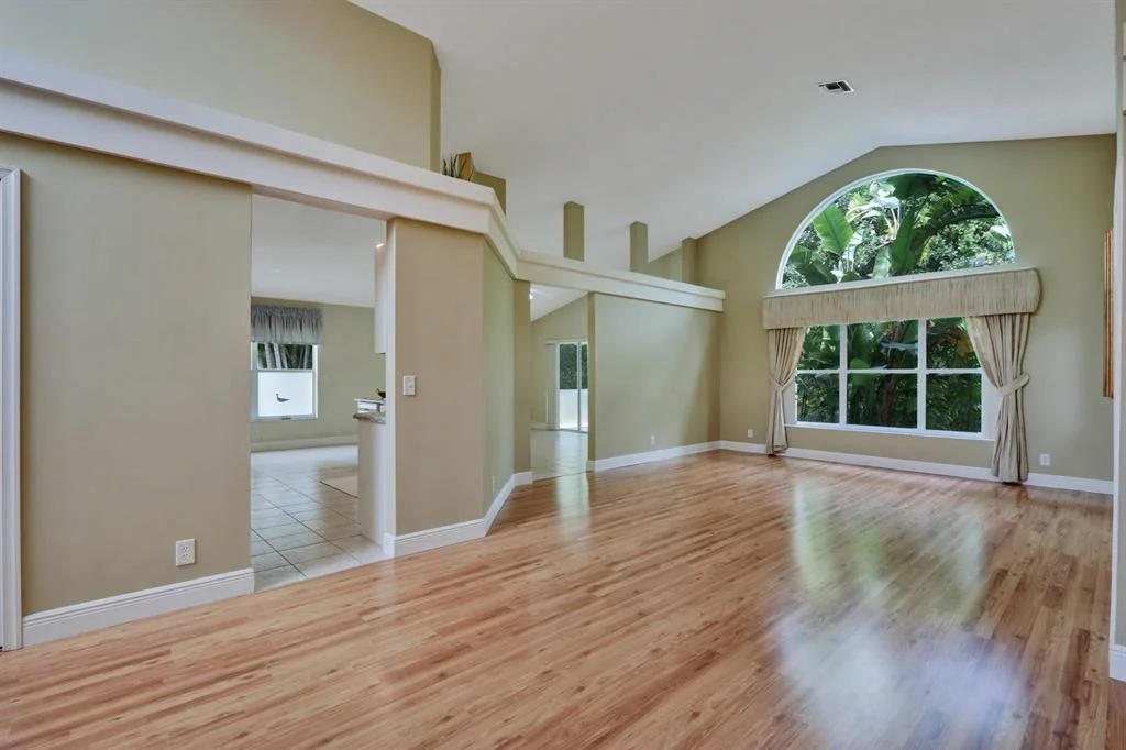 Photo of 170 Bent Tree Drive
