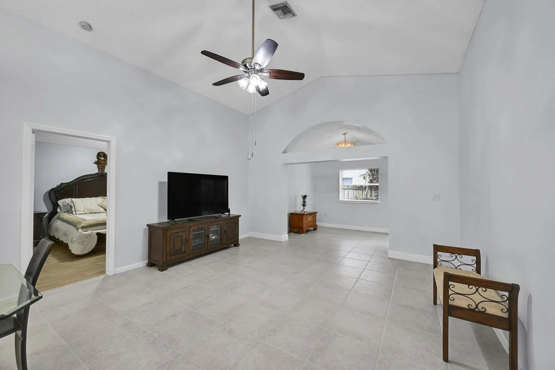 Photo of 107 Saddle Trail