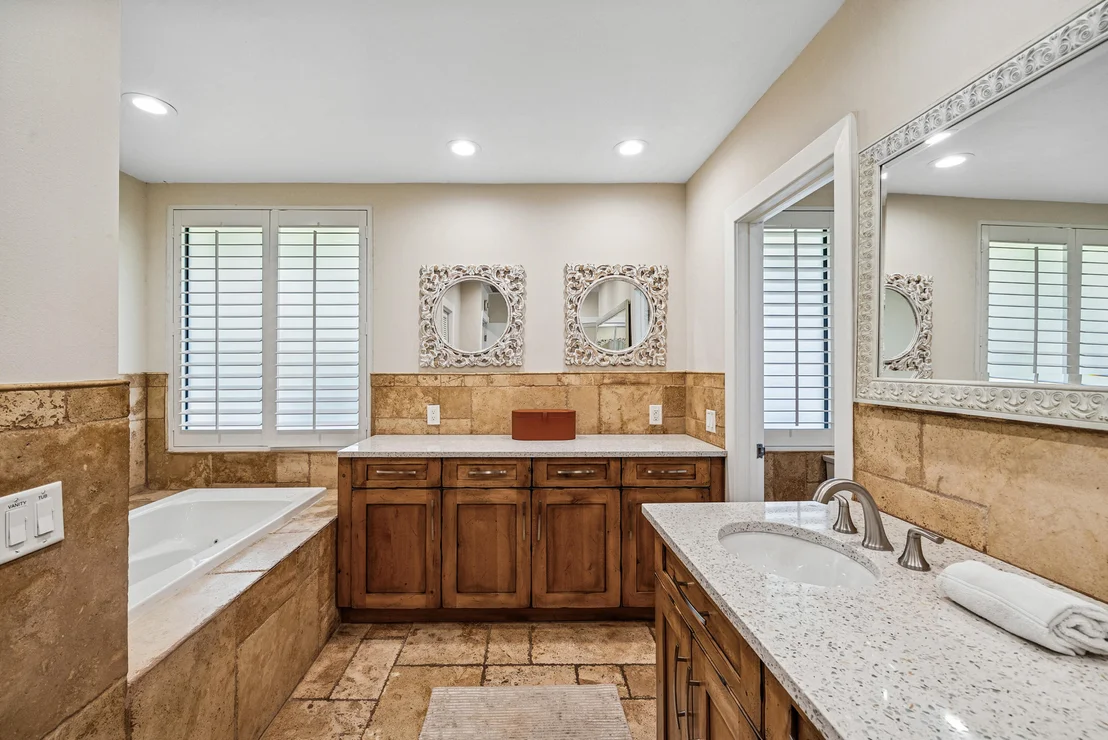 Photo of 5221 Estates Drive