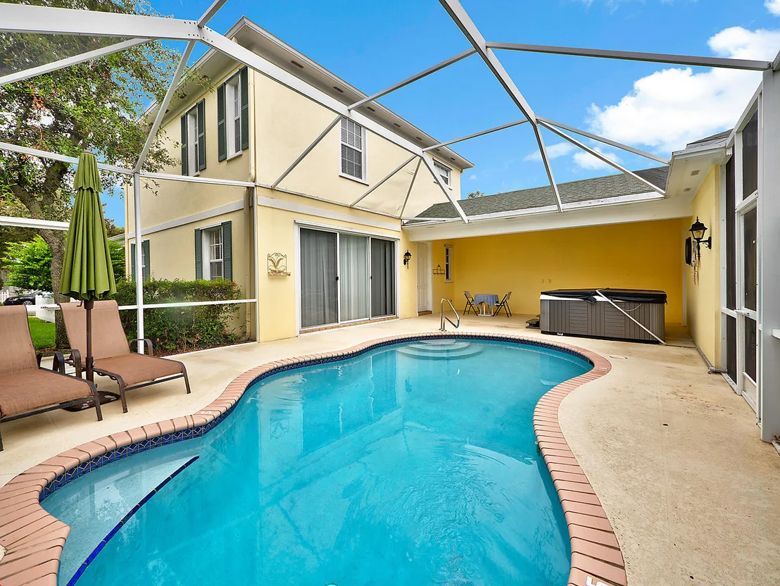 Photo of 137 Waterford Drive