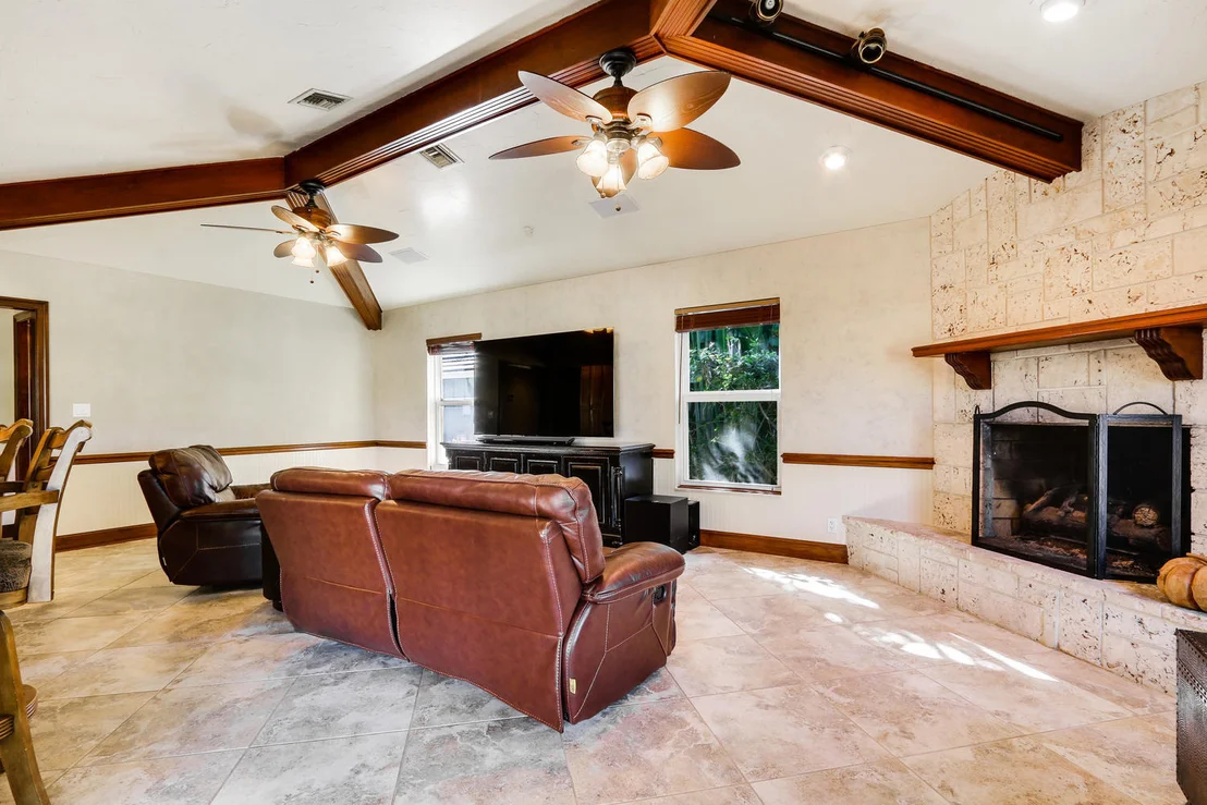 Photo of 155 Ebbtide Drive