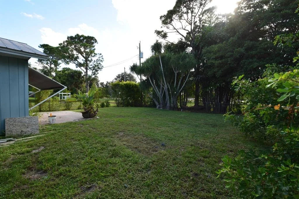 Photo of 5588 SE Avalon Drive