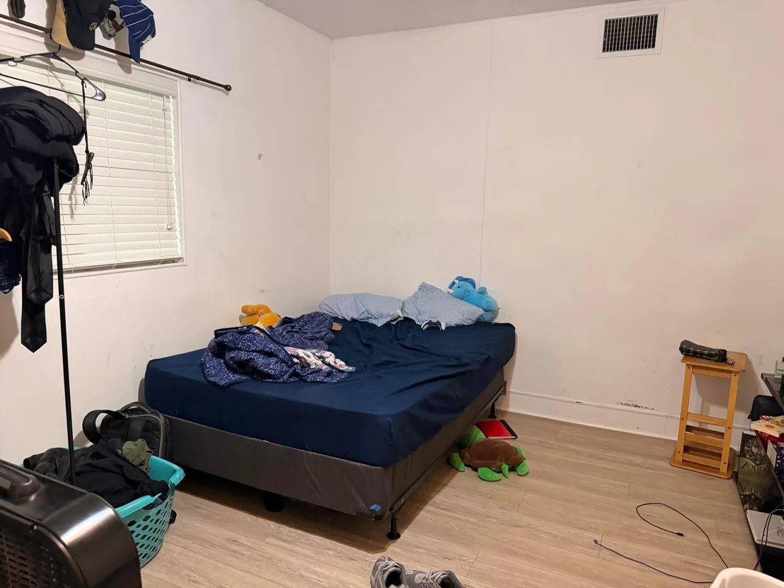 Photo of 401 SE 4TH Avenue