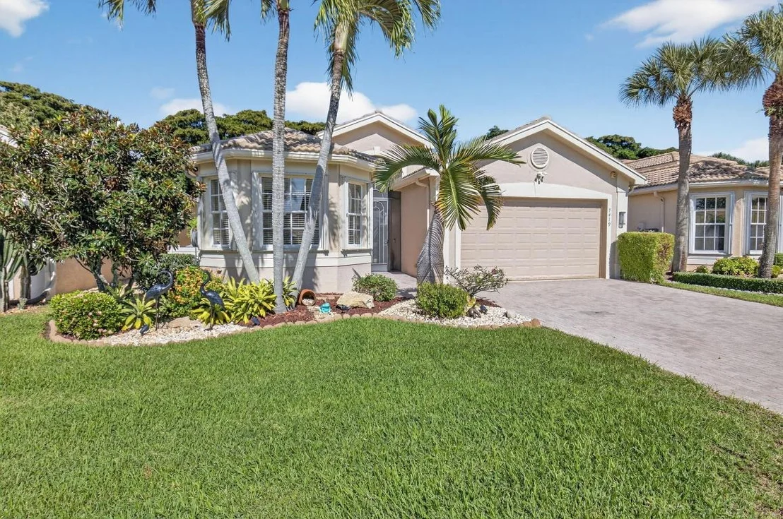 Photo of 7419 Maple Ridge Trail
