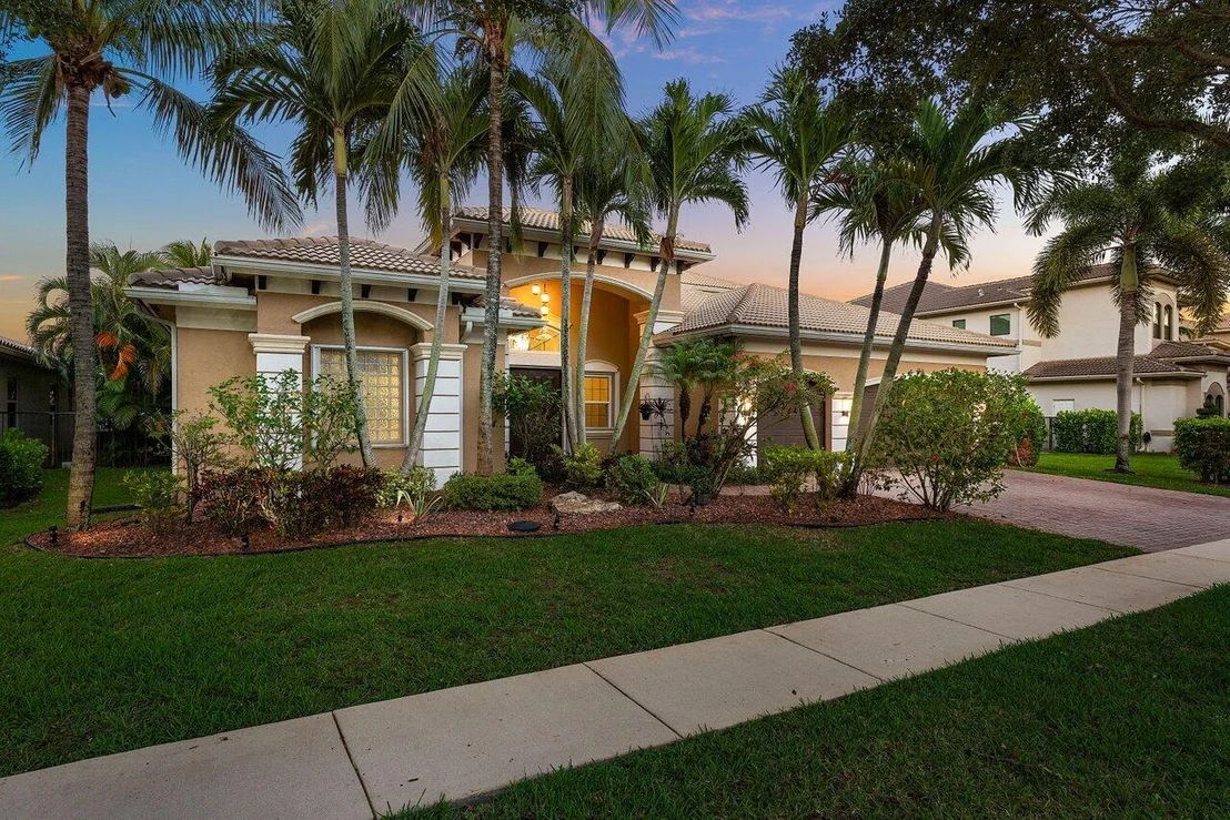 Photo of 11830 Windmill Lake Drive