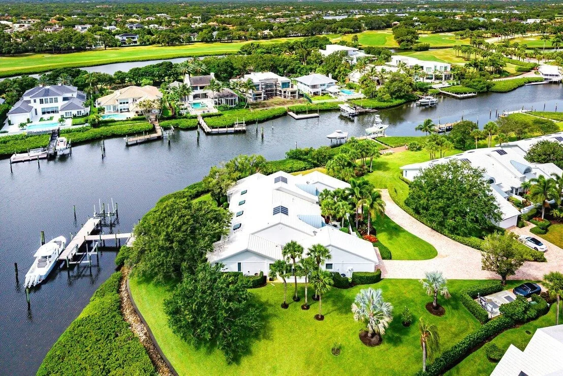 Photo of 3602 Captains Way
