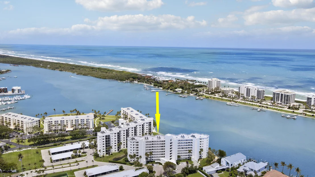 Photo of Unit 708 at 19800 Sandpointe Bay Drive