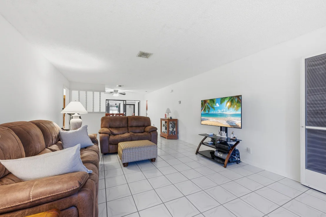 Photo of Unit A at 4903 Equestrian Circle