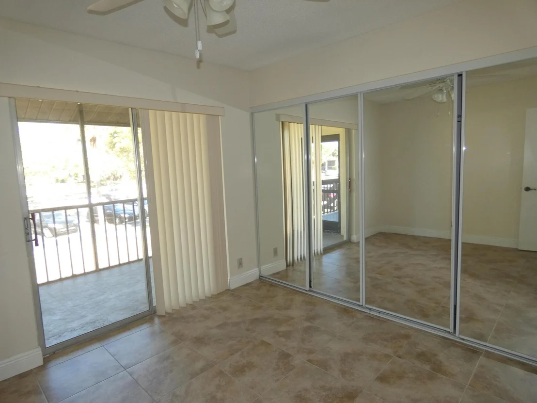 Photo of Unit E at 6495 SE Chasewood Drive