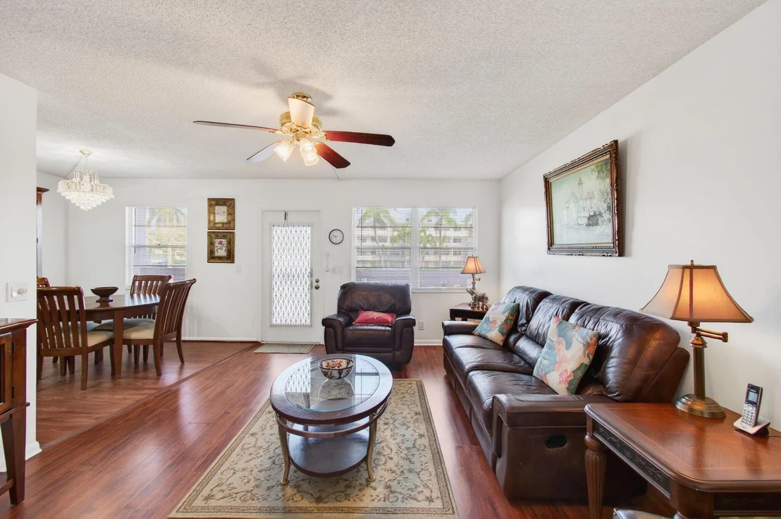 Photo of 2035 Cornwall B