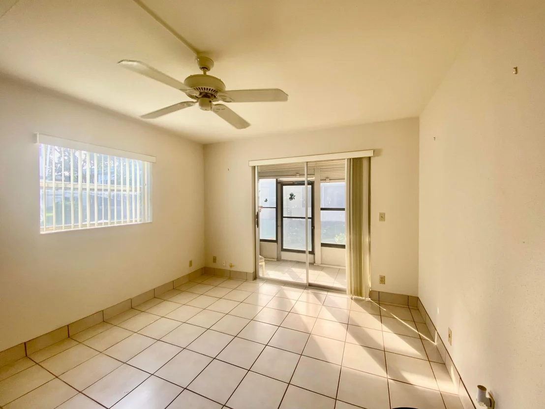 Photo of 113 Monaco C