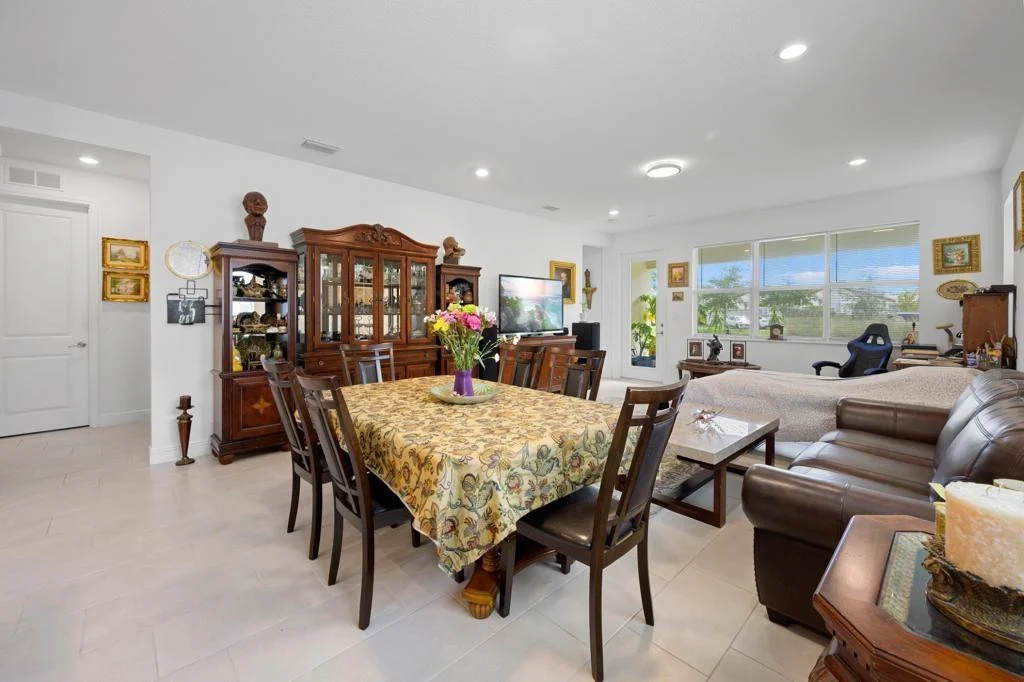 Photo of 4256 Marina Way