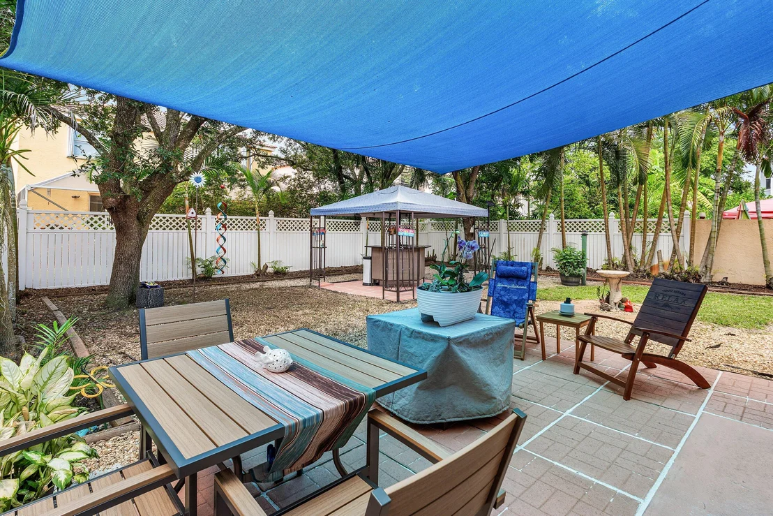 Photo of 7819 Oak Grove Circle
